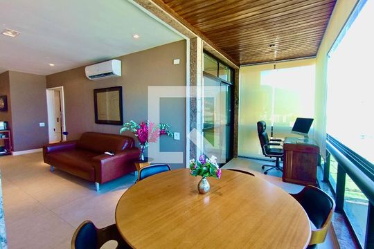 Varanda fechada de apartamento para alugar com 2 quartos, 85m² em Leblon, Rio de Janeiro