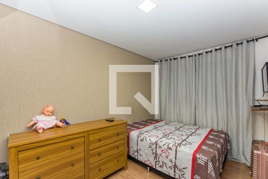 Suíte de casa à venda com 3 quartos, 250m² em Conjunto California, Belo Horizonte