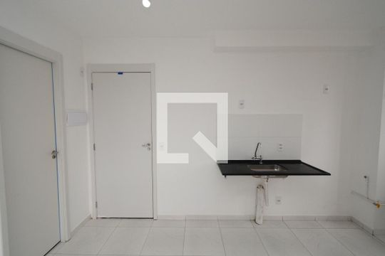 Cozinha de apartamento para alugar com 2 quartos, 34m² em Jardim Prudência, São Paulo