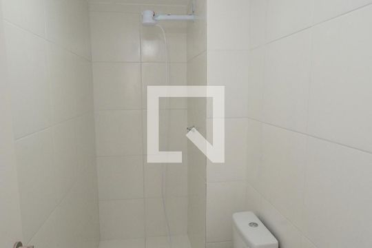 Banheiro de apartamento para alugar com 2 quartos, 34m² em Jardim Prudência, São Paulo