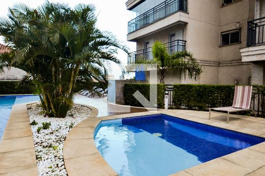 Piscina de apartamento à venda com 2 quartos, 82m² em Jardim Flor da Montanha, Guarulhos