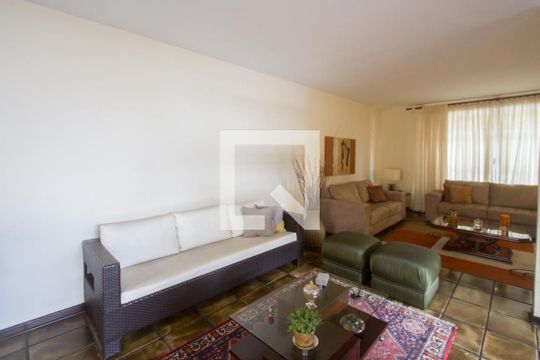 Sala de casa à venda com 4 quartos, 338m² em Santo Amaro, São Paulo