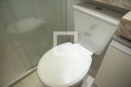 Banheiro  de apartamento à venda com 2 quartos, 59m² em Vila da Saúde, São Paulo