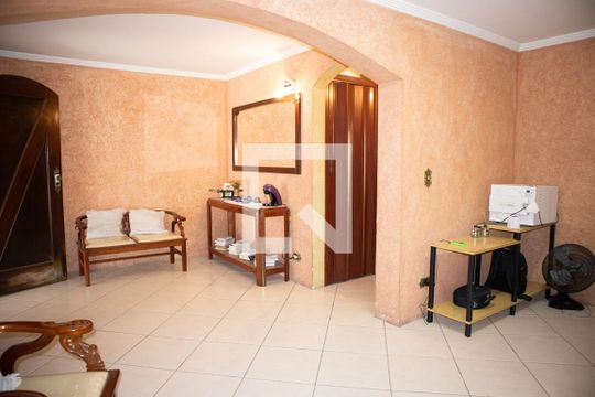 Sala 1 de casa à venda com 3 quartos, 216m² em Guapira, São Paulo