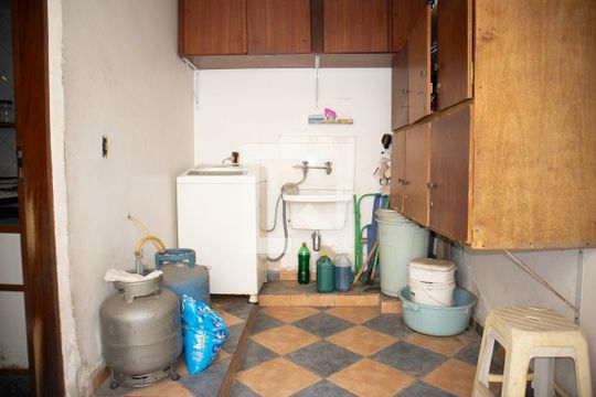 Área de Serviço de casa à venda com 3 quartos, 216m² em Guapira, São Paulo