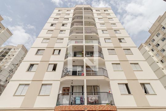 Fachada do Bloco de apartamento para alugar com 3 quartos, 63m² em Jardim Botucatu, São Paulo