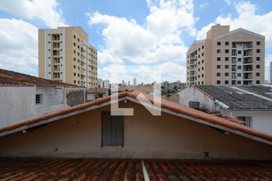 Vista do Quarto 1 de casa para alugar com 2 quartos, 80m² em Jardim Prudência, São Paulo