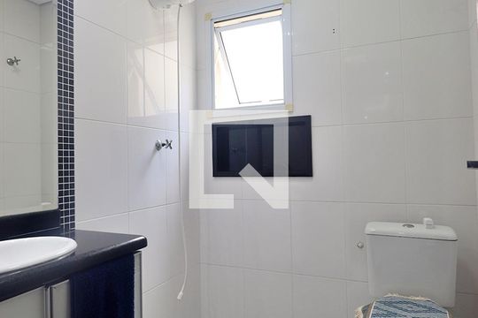 Banheiro Social de apartamento à venda com 2 quartos, 110m² em Vila Principe de Gales, Santo André