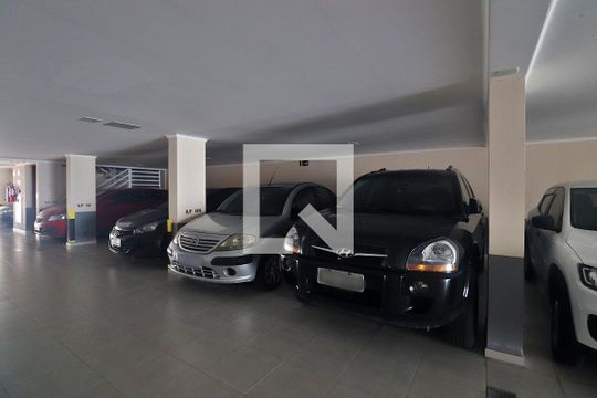 Garagem de apartamento à venda com 2 quartos, 110m² em Vila Principe de Gales, Santo André