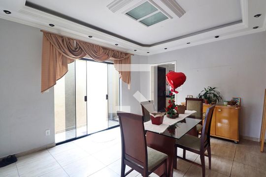Sala de casa à venda com 3 quartos, 190m² em Parque Novo Oratório, Santo André