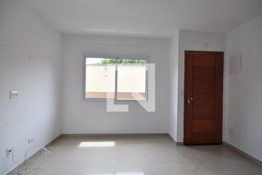 Sala de casa de condomínio para alugar com 2 quartos, 63m² em Tremembé, São Paulo