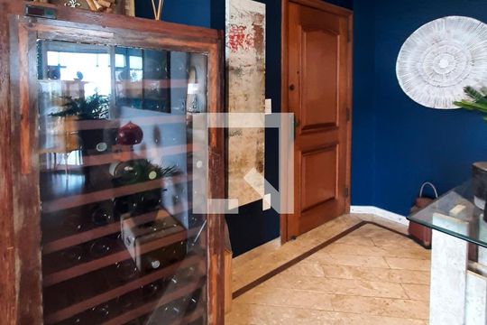Entrada de apartamento à venda com 5 quartos, 336m² em Barra da Tijuca, Rio de Janeiro