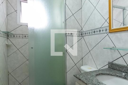 Banheiro de apartamento para alugar com 2 quartos, 58m² em Assunção, São Bernardo do Campo
