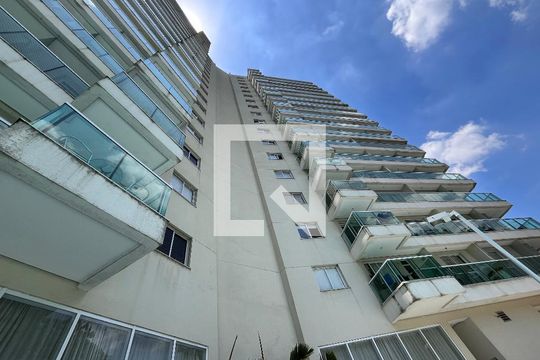 Fachada do Prédio de apartamento para alugar com 2 quartos, 77m² em Vargem Grande, Rio de Janeiro