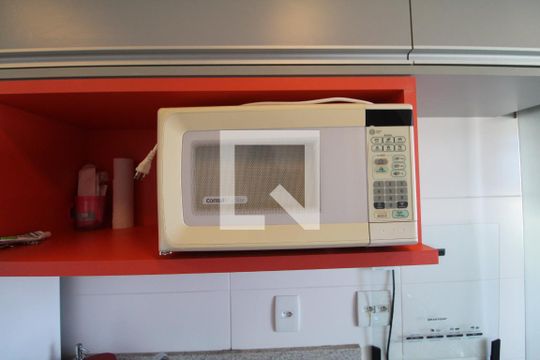 Cozinha e Área de Serviço de apartamento para alugar com 2 quartos, 77m² em Vargem Grande, Rio de Janeiro