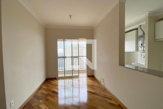 Sala de apartamento para alugar com 2 quartos, 60m² em Tamboré, Barueri