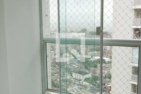 Varanda de apartamento para alugar com 3 quartos, 57m² em Padroeira, Osasco