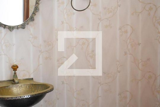 Banheiro 3 de apartamento para alugar com 4 quartos, 193m² em Batel, Curitiba