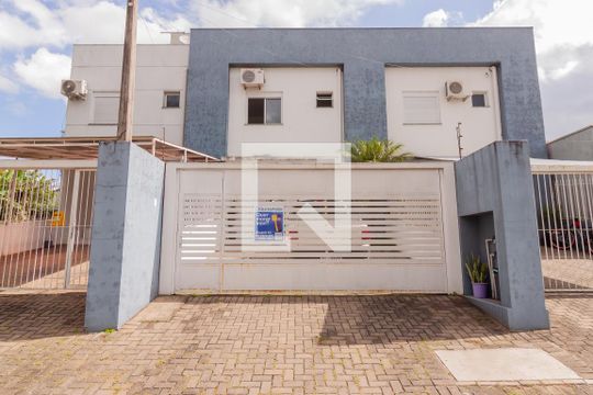 Fachada de casa à venda com 3 quartos, 90m² em Canudos, Novo Hamburgo