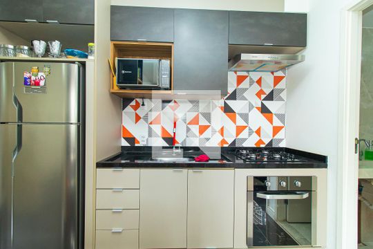 Cozinha de apartamento para alugar com 2 quartos, 36m² em Bela Vista, São Paulo