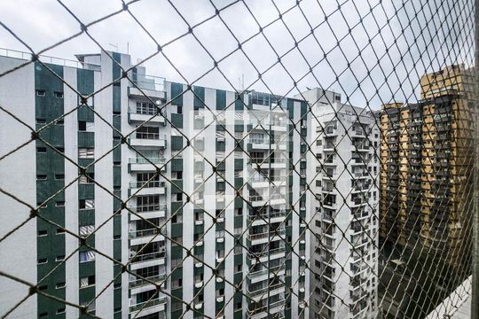 Vista da sala de apartamento para alugar com 5 quartos, 400m² em Centro, Guarujá