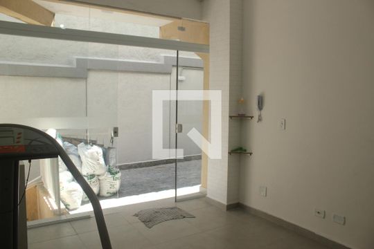Área comum - Academia de casa de condomínio para alugar com 2 quartos, 58m² em Jardim Cidália, São Paulo