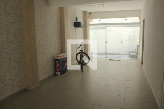 Área comum - Salão de festas de casa de condomínio para alugar com 2 quartos, 58m² em Jardim Cidália, São Paulo