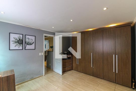Quarto 1 de casa à venda com 2 quartos, 600m² em Recreio dos Bandeirantes, Rio de Janeiro
