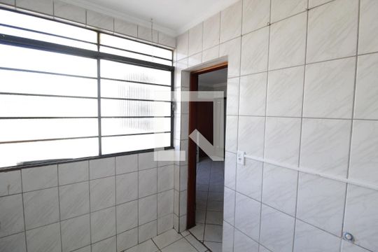 Área de Serviço de apartamento para alugar com 3 quartos, 82m² em Patrimônio, Uberlândia
