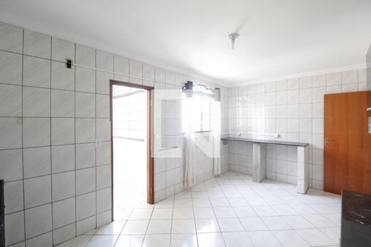Cozinha de apartamento para alugar com 3 quartos, 82m² em Patrimônio, Uberlândia