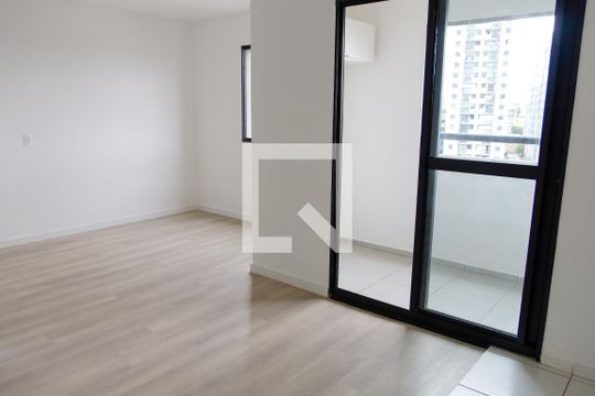 Kitnet/Studio para alugar com 1 quarto, 29m² em Bonfim, Osasco