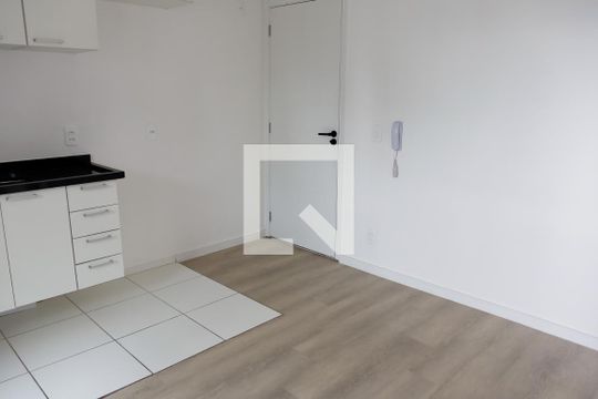 sala de kitnet/studio para alugar com 1 quarto, 29m² em Bonfim, Osasco