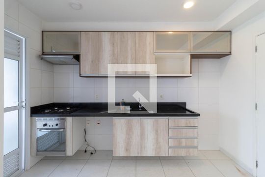 Cozinha de apartamento à venda com 2 quartos, 60m² em Vila Gomes Cardim, São Paulo