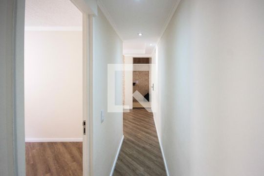 corredor de apartamento para alugar com 2 quartos, 44m² em Vila Alpina, São Paulo