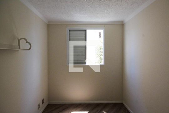 Quarto de apartamento para alugar com 2 quartos, 44m² em Vila Alpina, São Paulo
