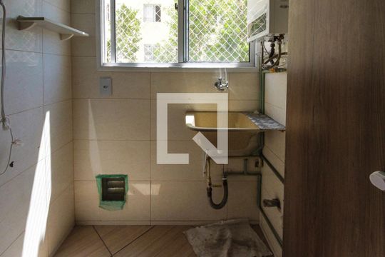 Área de Serviço de apartamento para alugar com 2 quartos, 44m² em Vila Alpina, São Paulo