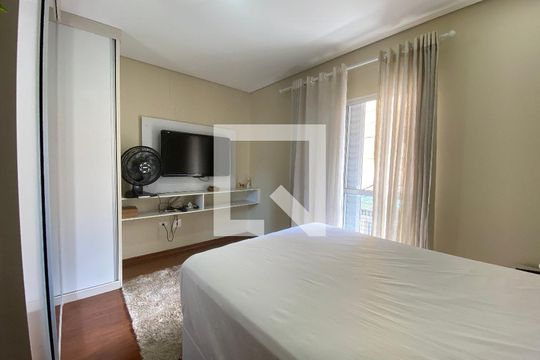 Quarto 1 de casa à venda com 4 quartos, 150m² em Vila Gustavo, São Paulo