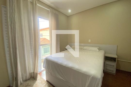 Quarto 1 de casa à venda com 4 quartos, 150m² em Vila Gustavo, São Paulo