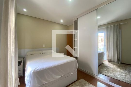 Quarto 1 de casa à venda com 4 quartos, 150m² em Vila Gustavo, São Paulo