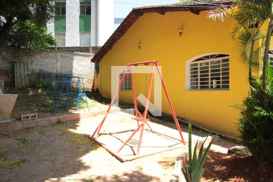 Área comum de apartamento para alugar com 3 quartos, 76m² em Venda Nova, Belo Horizonte