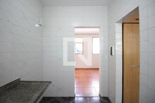 Cozinha de apartamento para alugar com 3 quartos, 76m² em Venda Nova, Belo Horizonte