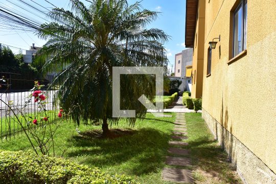 Área comum de apartamento para alugar com 2 quartos, 46m² em Sítio Cercado, Curitiba