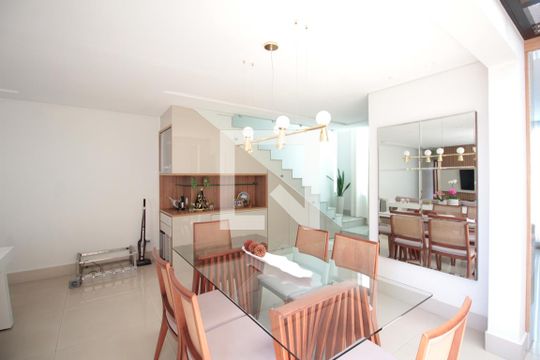 Copa de casa para alugar com 3 quartos, 180m² em Planalto, Belo Horizonte