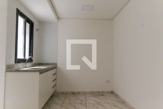 Cozinha de kitnet/studio para alugar com 1 quarto, 28m² em Vila Prudente, São Paulo