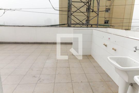área de serviço de kitnet/studio para alugar com 1 quarto, 32m² em Vila Prudente, São Paulo