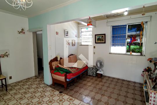 Casa à venda com 4 quartos, 600m² em Pechincha, Rio de Janeiro