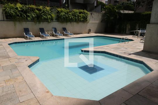 Área comum - Piscina de apartamento à venda com 2 quartos, 99m² em Moema, São Paulo