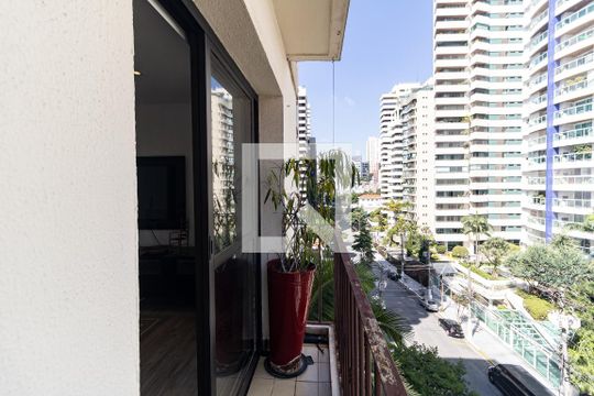 Varanda da Sala de apartamento à venda com 2 quartos, 262m² em Aclimação, São Paulo