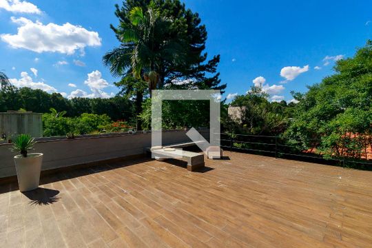 Quintal de casa à venda com 4 quartos, 593m² em Chácara Monte Alegre, São Paulo
