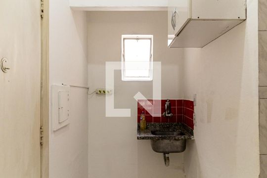 Cozinha de kitnet/studio para alugar com 1 quarto, 28m² em Vila Buarque, São Paulo